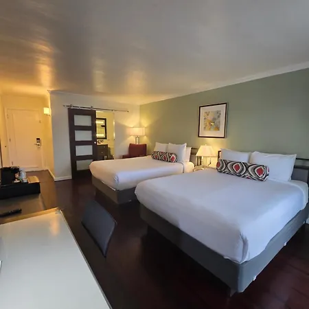 Marina Village Inn